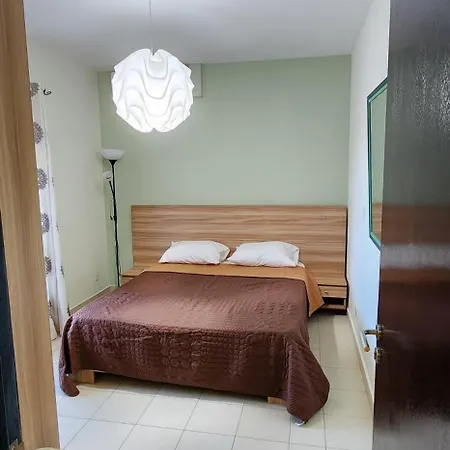Well Located And Comfortable Villa Grand-Baie Exterior photo