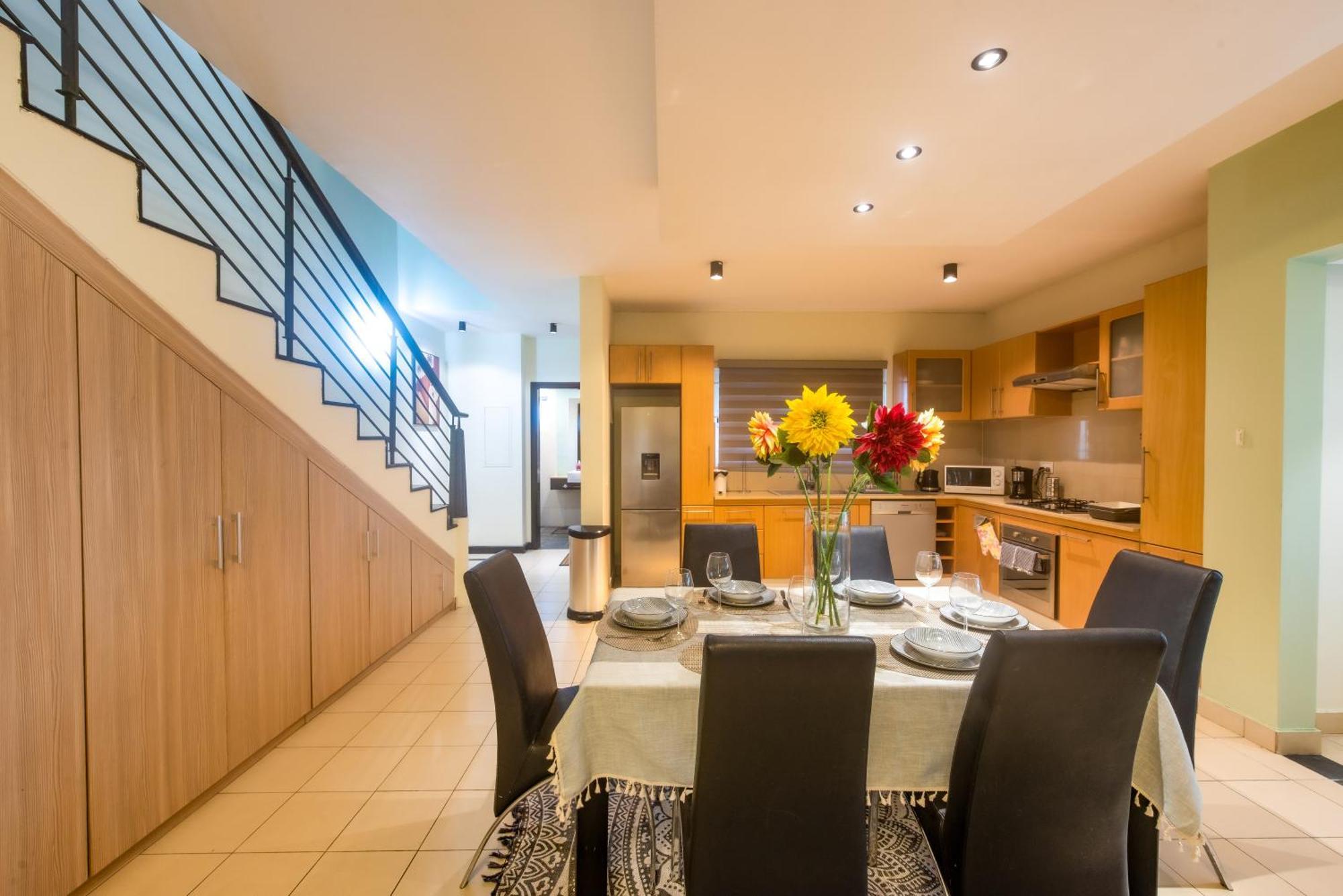Vila Well Located And Comfortable *